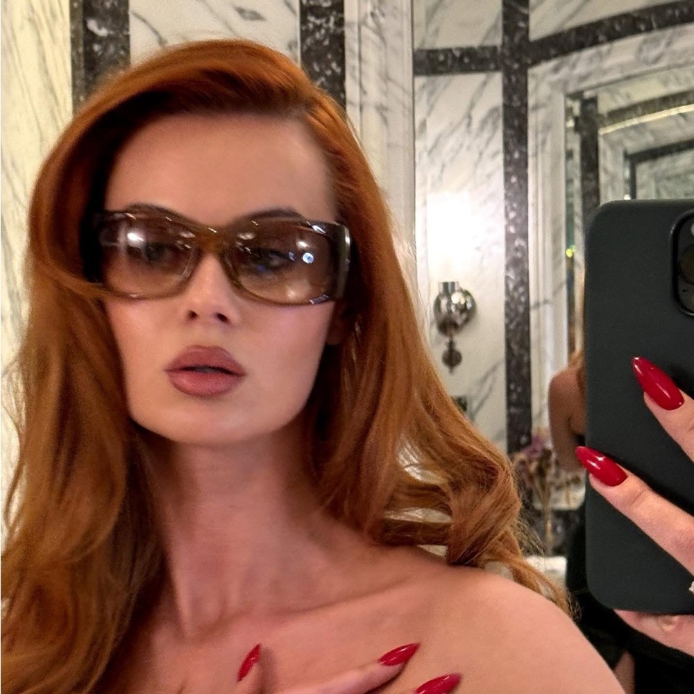 Lexxola Carmen Sunglasses in Brown / Sepia